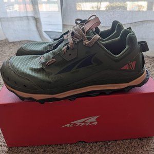 Altra Lone Peak 6